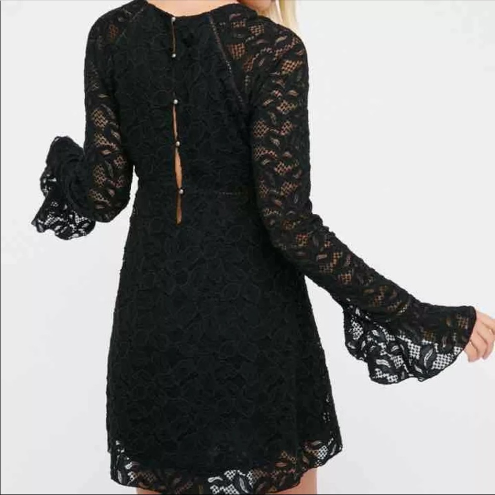 Free people - Picture 2 of 2